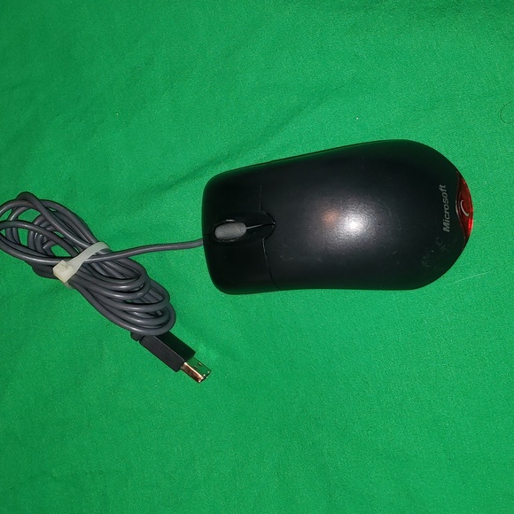 Microsoft Wheel Mouse Optical USB & PS/2 - Picture 1 of 3